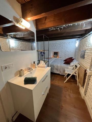 Airbhouse Private Rooms & Apartments Séville Extérieur photo